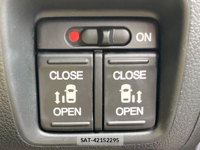 Honda N BOX CUSTOM 2012-04 8458066-5