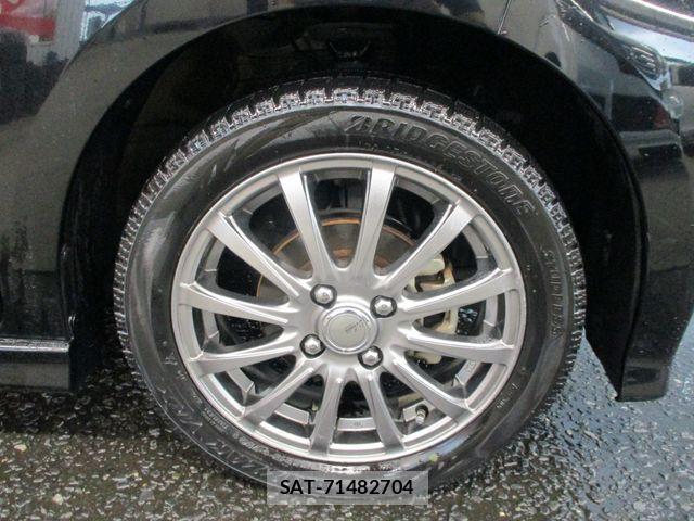 Honda N BOX CUSTOM 2013-11 8458075-11