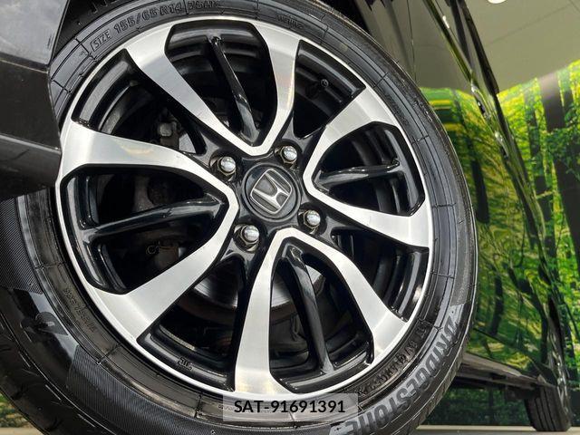 Honda N BOX CUSTOM 2018-02 8458050-12