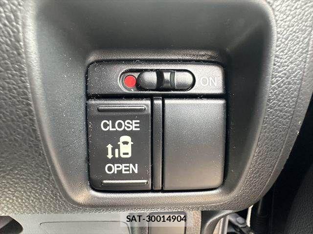 Honda N BOX CUSTOM 2012-06 8458062-3