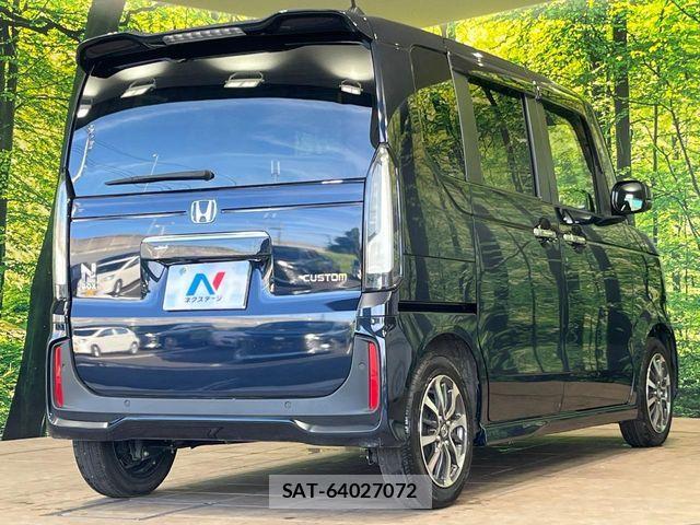 Honda N BOX CUSTOM 2024-11 8458034-16