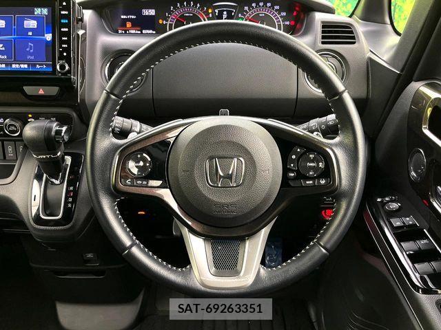Honda N BOX CUSTOM 2019-04 8458041-10