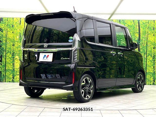 Honda N BOX CUSTOM 2019-04 8458041-16
