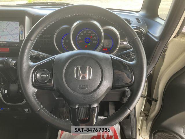 Honda N BOX CUSTOM 2013-10 8458072-22