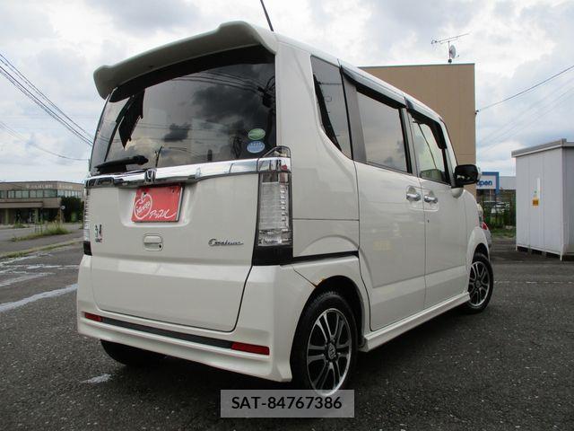 Honda N BOX CUSTOM 2013-10 8458072-2