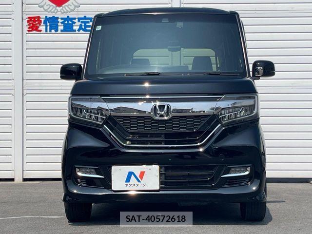 Honda N BOX CUSTOM 2018-11 8458046-14
