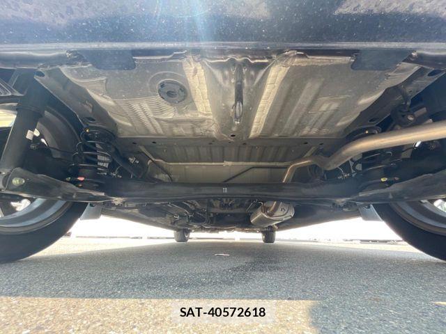 Honda N BOX CUSTOM 2018-11 8458046-19