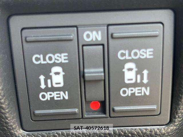 Honda N BOX CUSTOM 2018-11 8458046-4