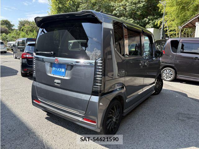 Honda N BOX CUSTOM 2012-11 8458071-3