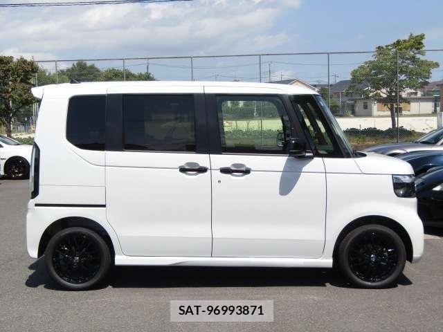 Honda N BOX CUSTOM 2026-07 8458021-25
