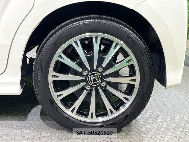 Honda N BOX CUSTOM 2016-01 8458051-12