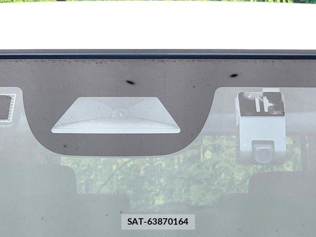 Honda N BOX CUSTOM 2024-06 8458022-4