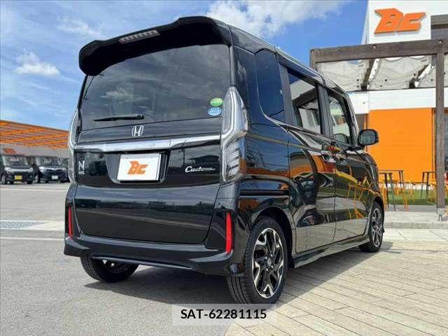 Honda N BOX CUSTOM 2017-11 8458060-14