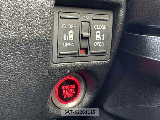 Honda N BOX CUSTOM 2017-11 8458060-4