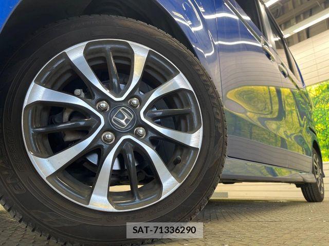 Honda N BOX CUSTOM 2018-06 8458048-12