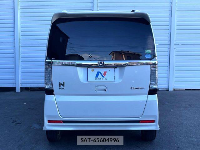 Honda N BOX CUSTOM 2017-05 8458056-13