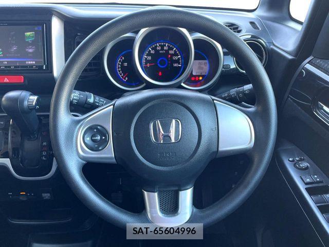 Honda N BOX CUSTOM 2017-05 8458056-8