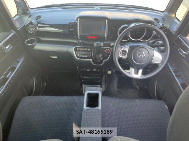 Honda N BOX CUSTOM 2017-01 8458057-1