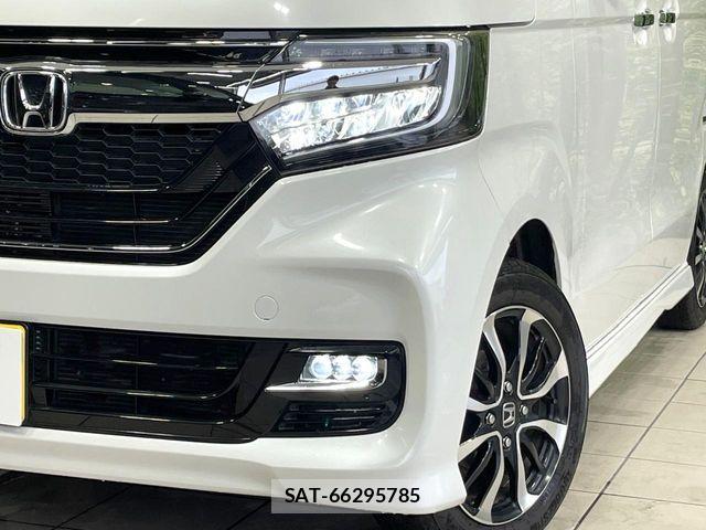 Honda N BOX CUSTOM 2018-08 8458047-11
