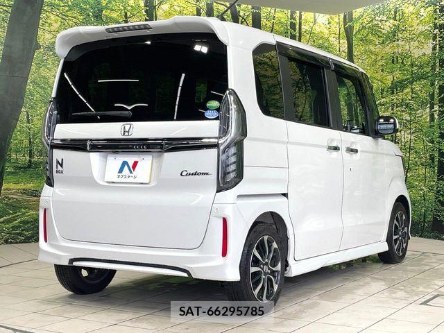 Honda N BOX CUSTOM 2018-08 8458047-16