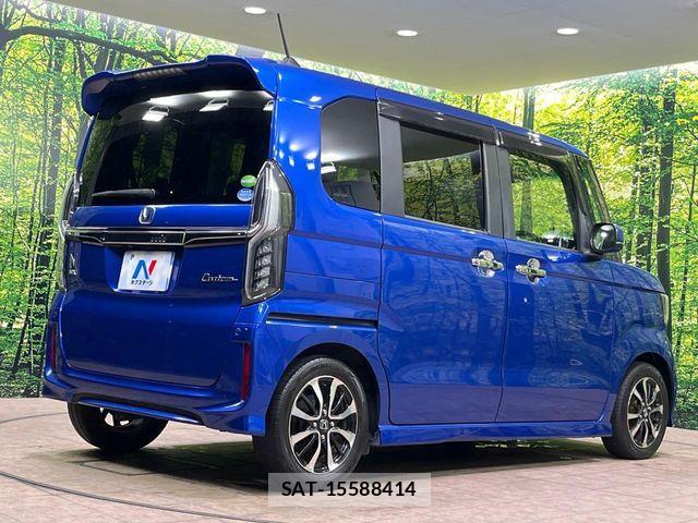 Honda N BOX CUSTOM 2018-10 8458054-16