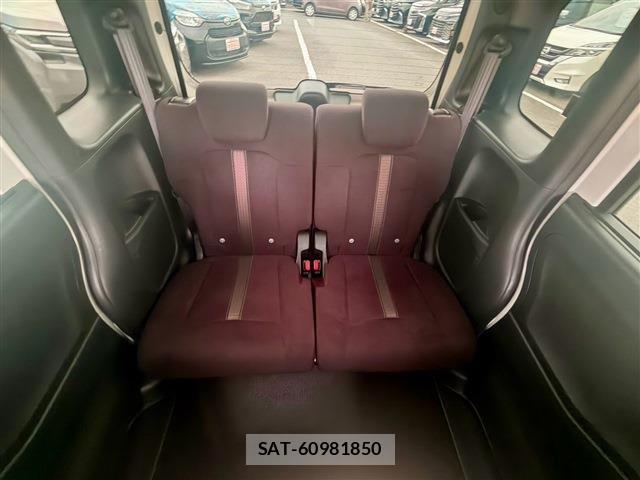 Honda N BOX CUSTOM 2017-11 8458058-24