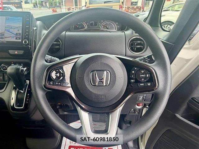 Honda N BOX CUSTOM 2017-11 8458058-3