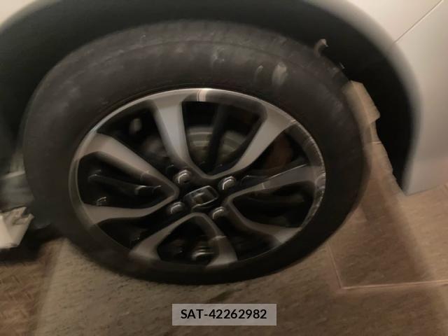 Honda N BOX CUSTOM 2018-04 8485814-10
