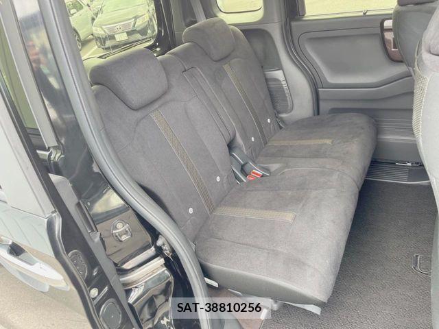 Honda N BOX CUSTOM 2019-12 8485809-13