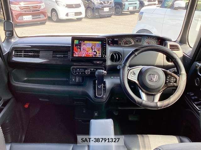 Honda N BOX CUSTOM 2018-11 8485812-1