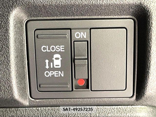 Honda N BOX CUSTOM 2025-02 8526110-6
