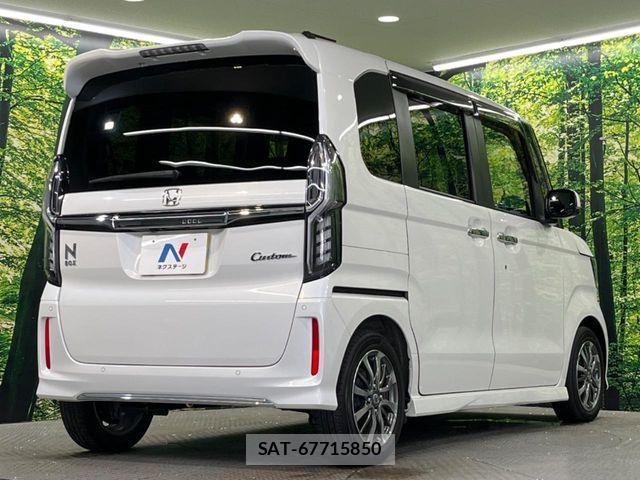 Honda N BOX CUSTOM 2022-03 8526164-16