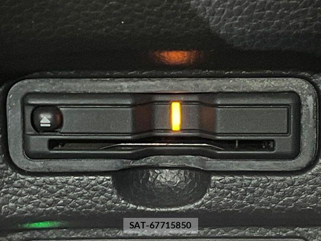 Honda N BOX CUSTOM 2022-03 8526164-4