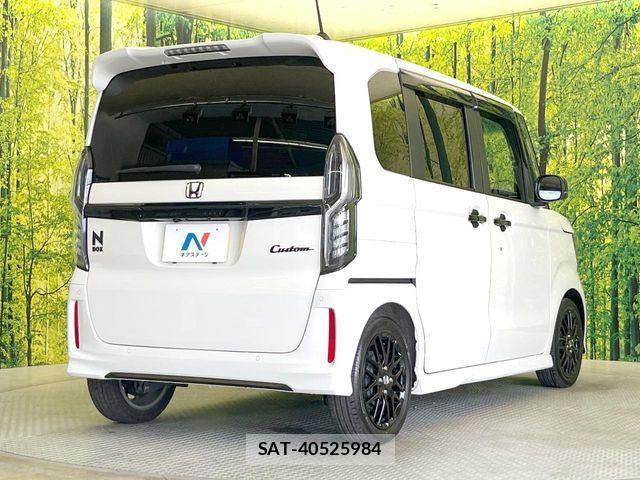 Honda N BOX CUSTOM 2023-04 8526093-16