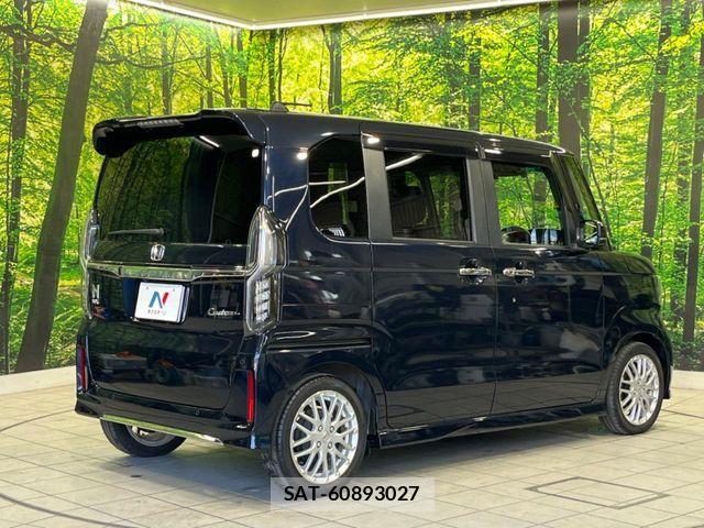 Honda N BOX CUSTOM 2022-01 8526135-16