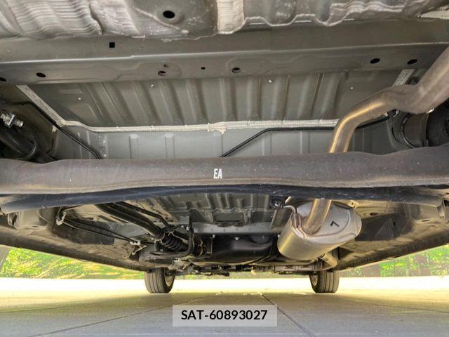Honda N BOX CUSTOM 2022-01 8526135-18