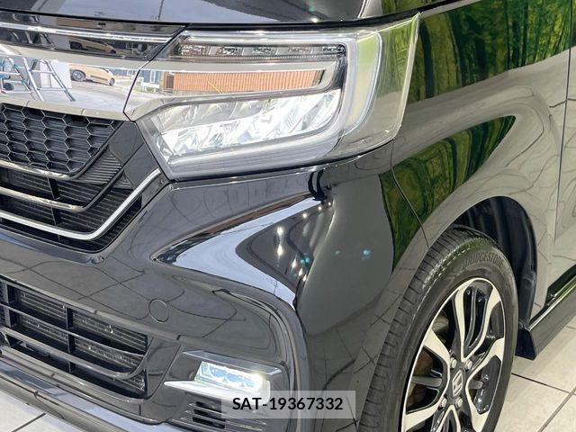 Honda N BOX CUSTOM 2019-01 8526163-11