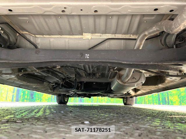Honda N BOX CUSTOM 2021-08 8526118-18