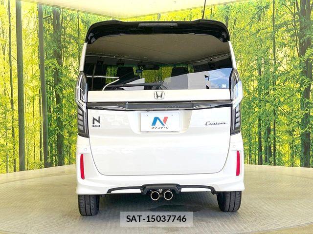 Honda N BOX CUSTOM 2017-10 8526165-14