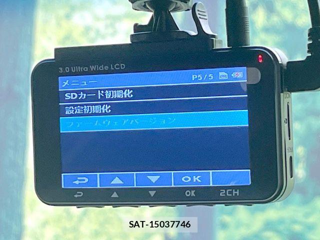 Honda N BOX CUSTOM 2017-10 8526165-6