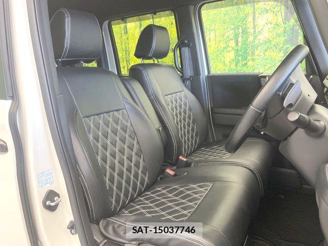 Honda N BOX CUSTOM 2017-10 8526165-7