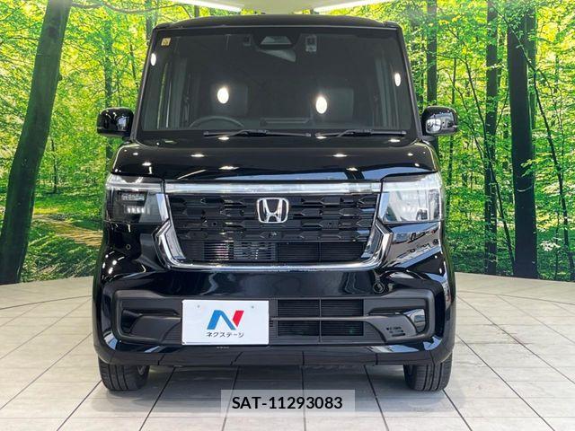 Honda N BOX CUSTOM 2023-10 8526096-13