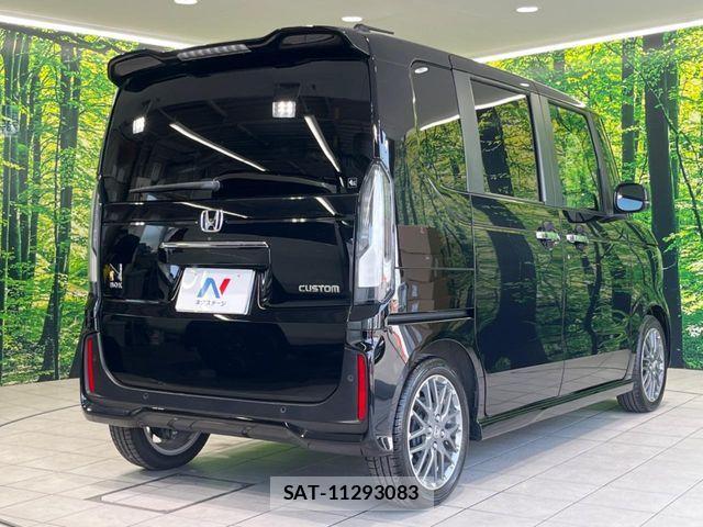 Honda N BOX CUSTOM 2023-10 8526096-16