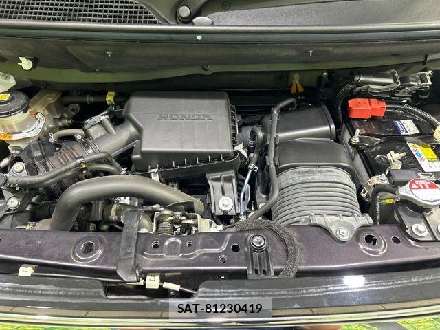 Honda N BOX CUSTOM 2021-06 8526178-17