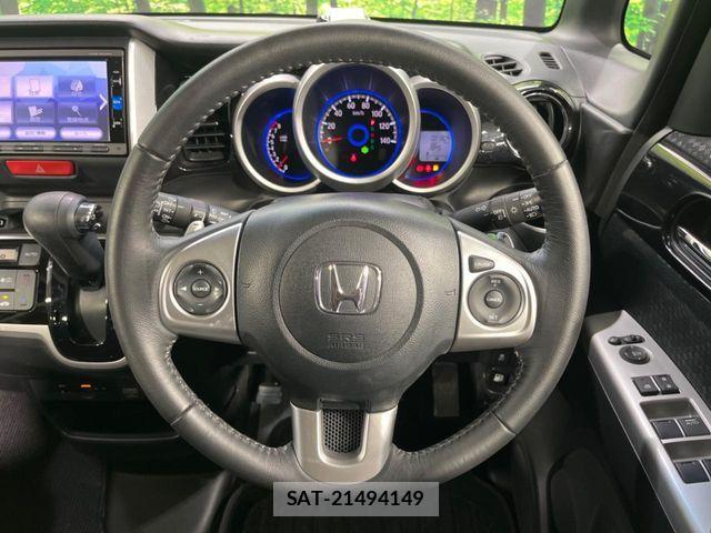 Honda N BOX CUSTOM 2016-03 8526198-10