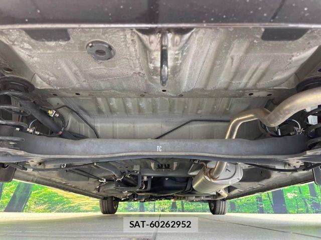 Honda N BOX CUSTOM 2019-07 8526138-18