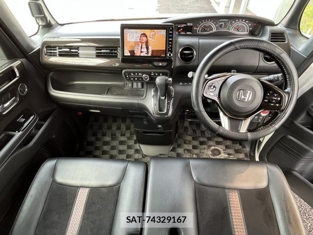 Honda N BOX CUSTOM 2019-04 8526200-24