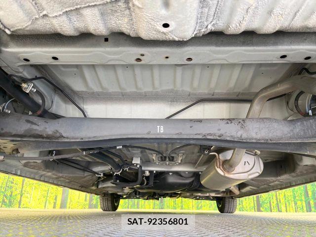 Honda N BOX CUSTOM 2019-09 8526182-18