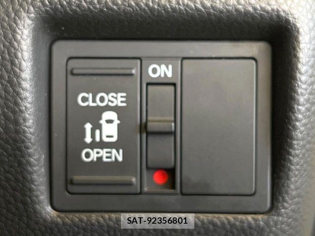 Honda N BOX CUSTOM 2019-09 8526182-4