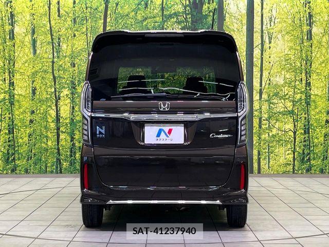 Honda N BOX CUSTOM 2022-05 8526148-14
